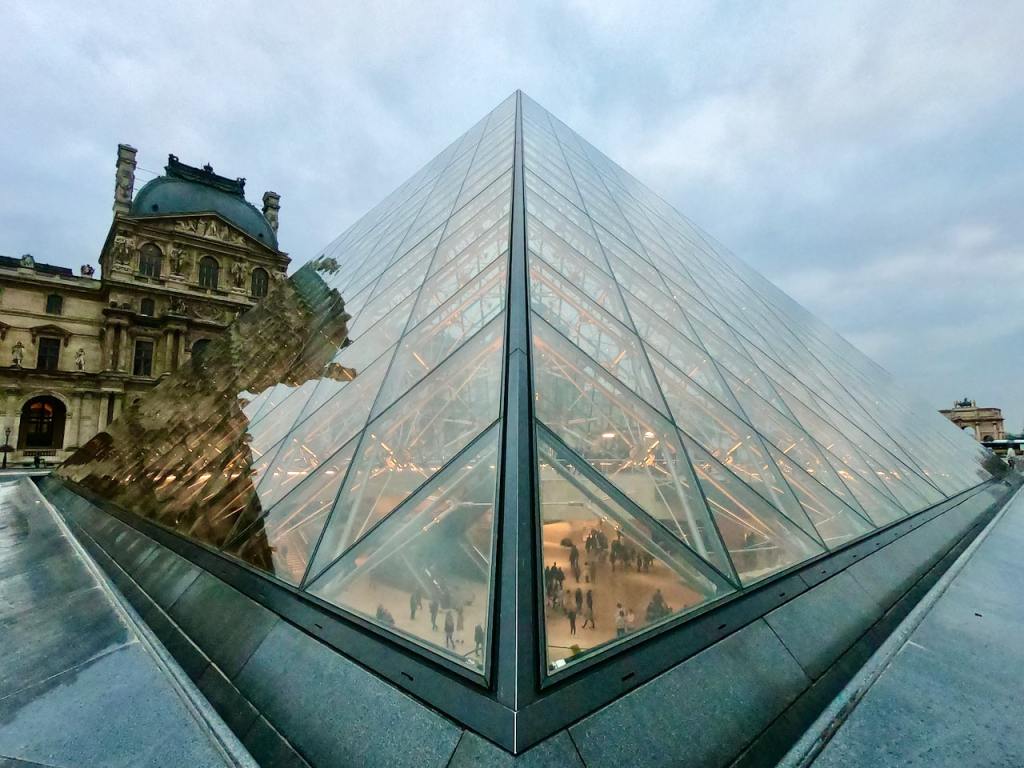 Louvre