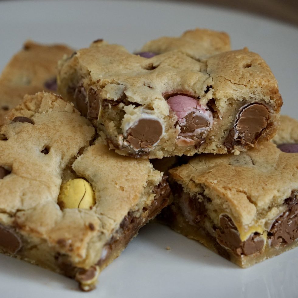 Mini Egg Cookie Bars