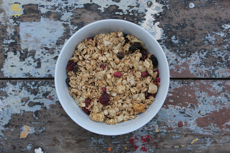 Cherry bakewell granola