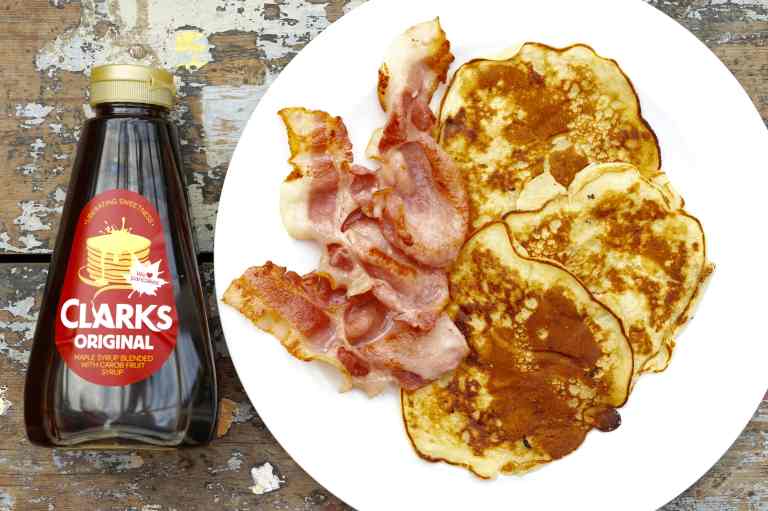 American Style Banana Pancakes